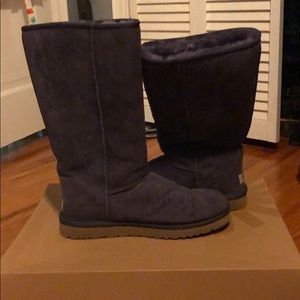 UGG classic tall boot